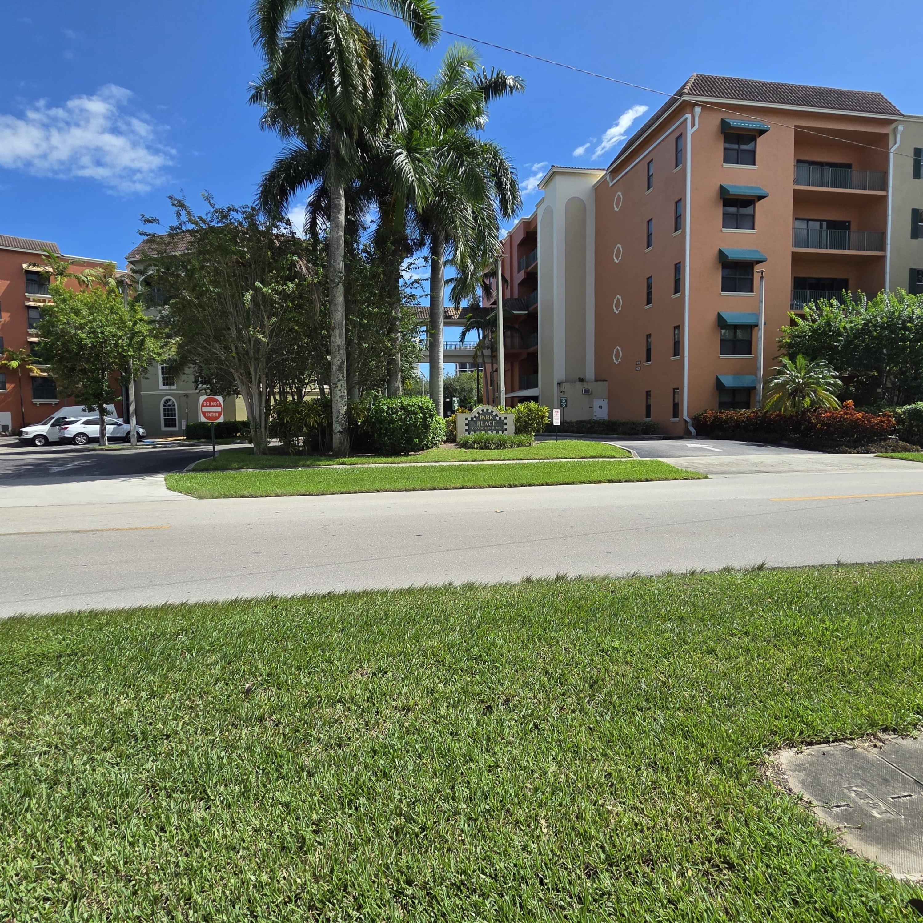 1610 Presidential Way – photo 1