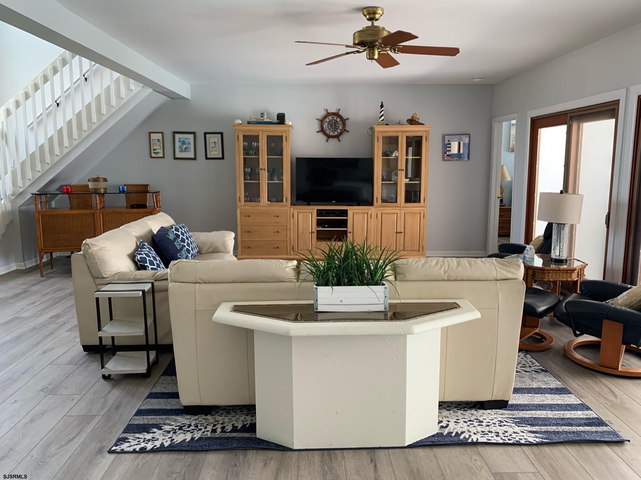 540 W Shore Dr – photo 3