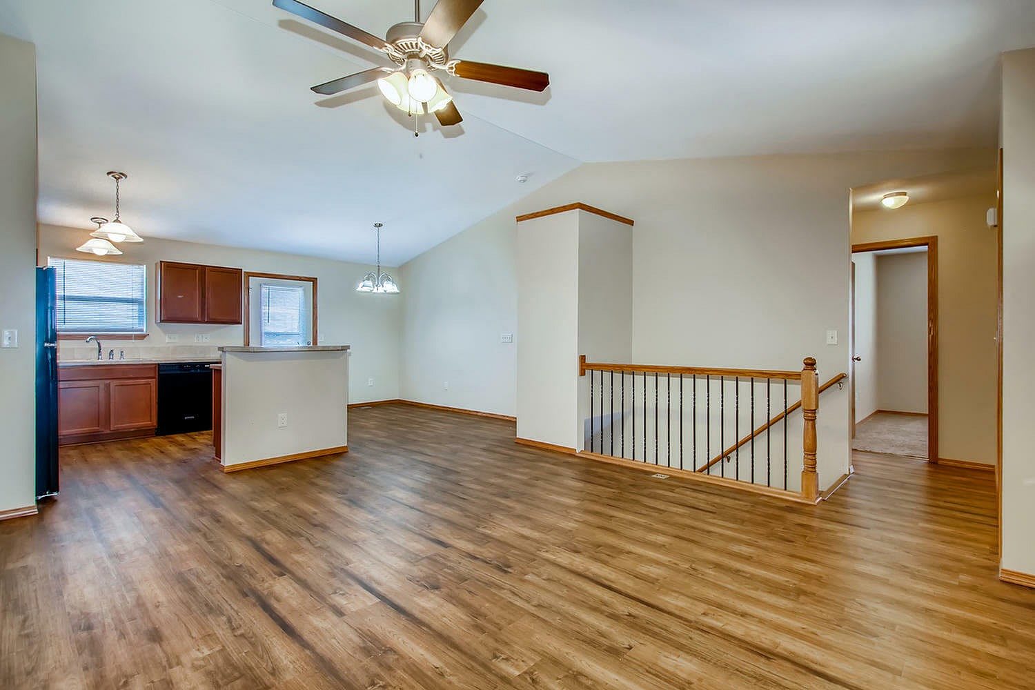 Lakeside Townhomes – photo 5