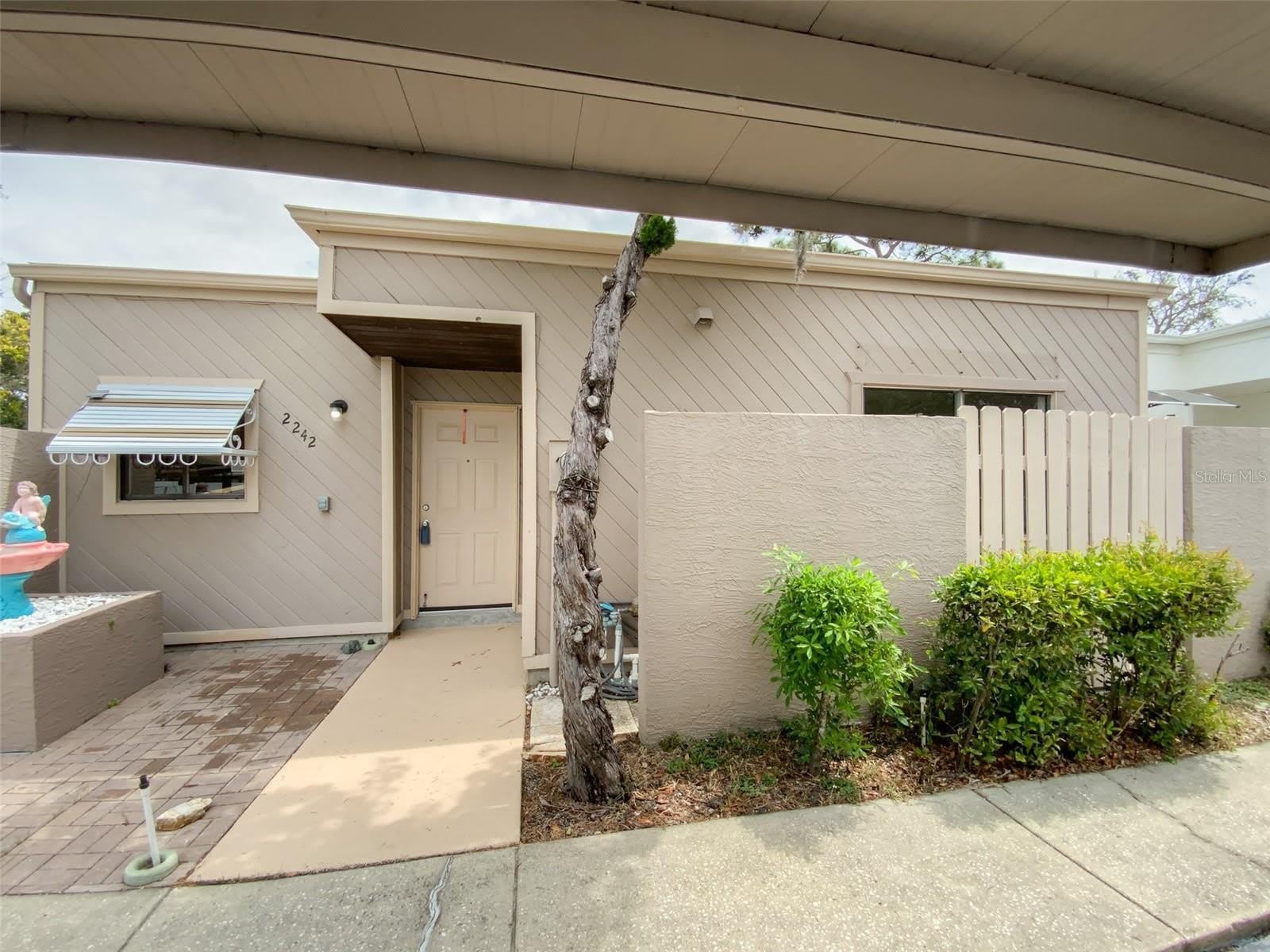 2242 Pinewood Villas Drive – photo 4