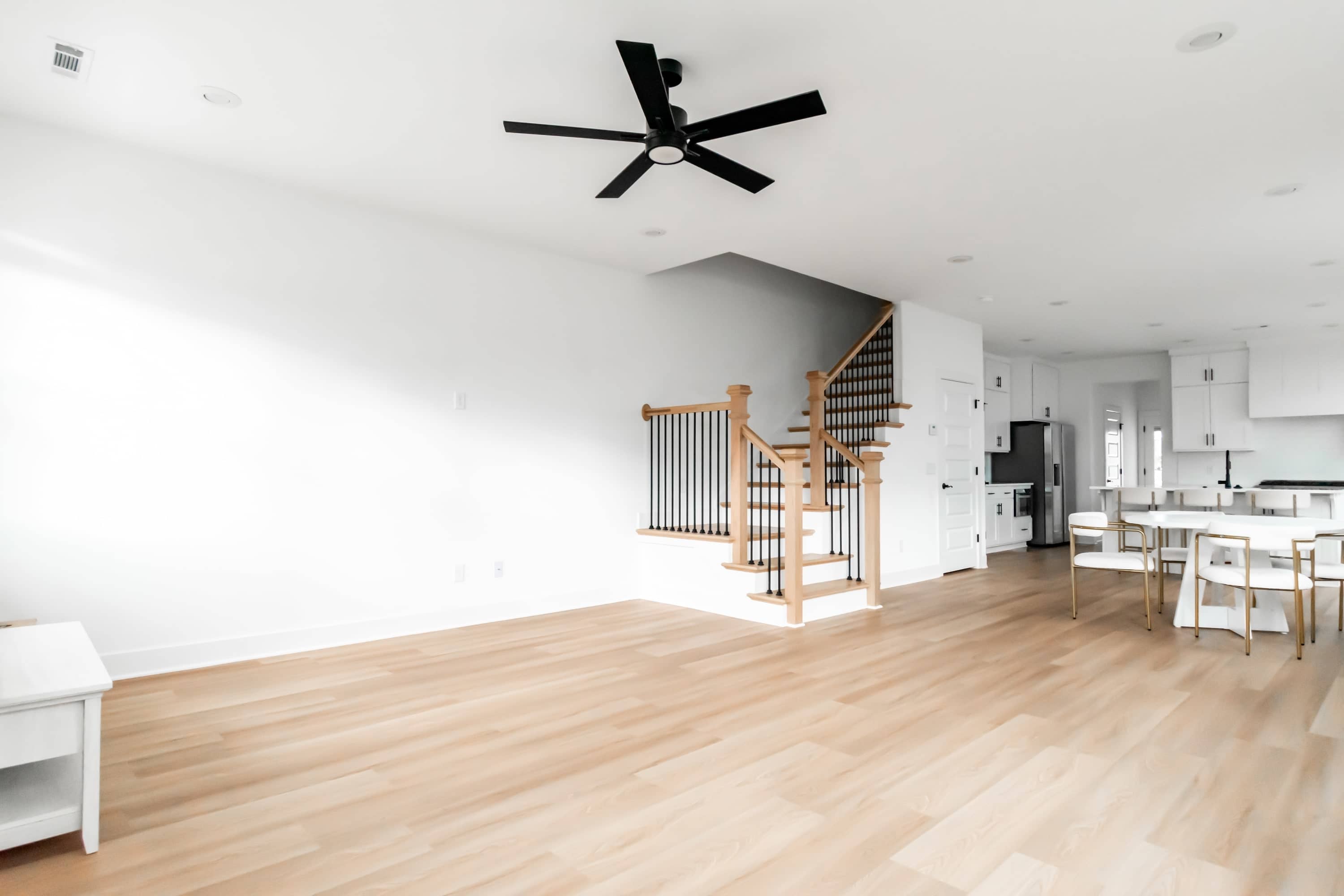 1599 Brooks Avenue – photo 3