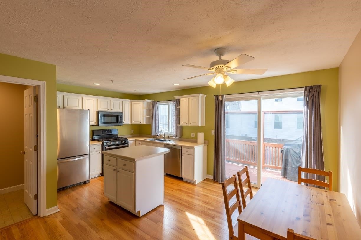 204 Washington Street – photo 2
