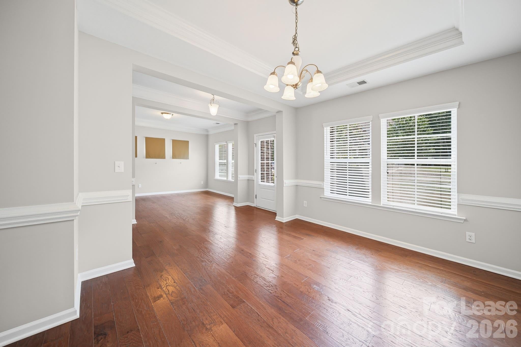 1912 Madeira Circle – photo 4