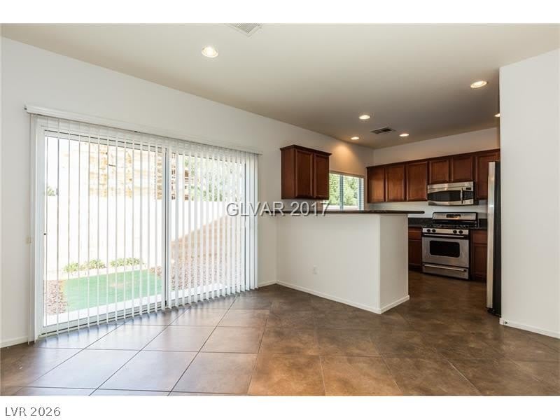 6211 Blushing Willow Street – photo 3