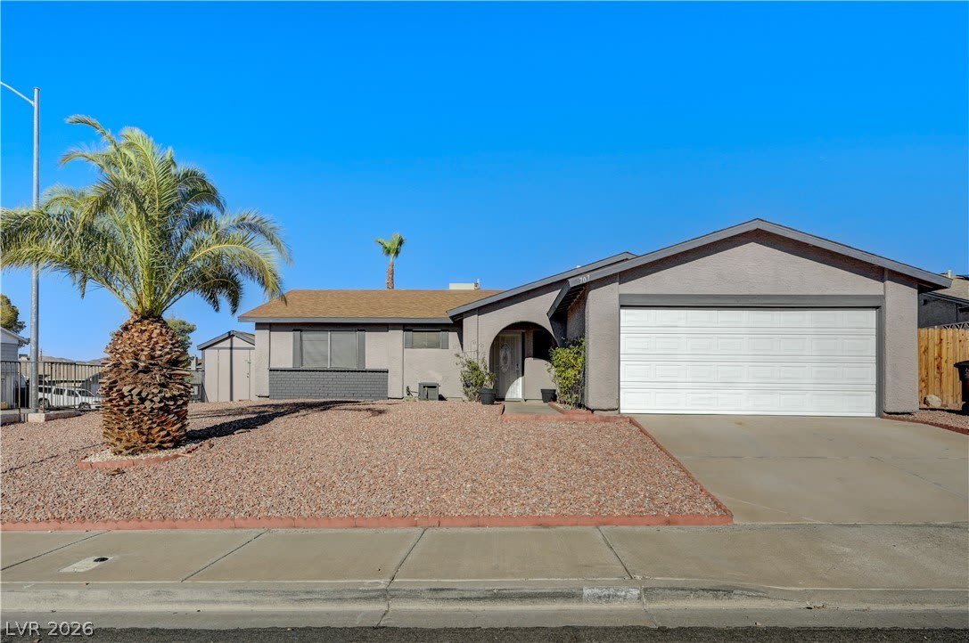 707 Honeybee Court – photo 2