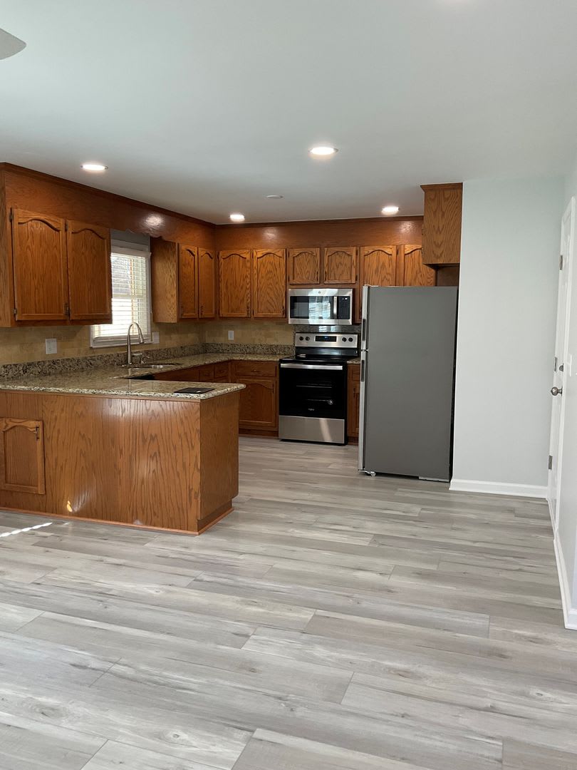 Coming soon! This is a Must See!! Beautiful three bedroom two full bath completely renovated!! – photo 3