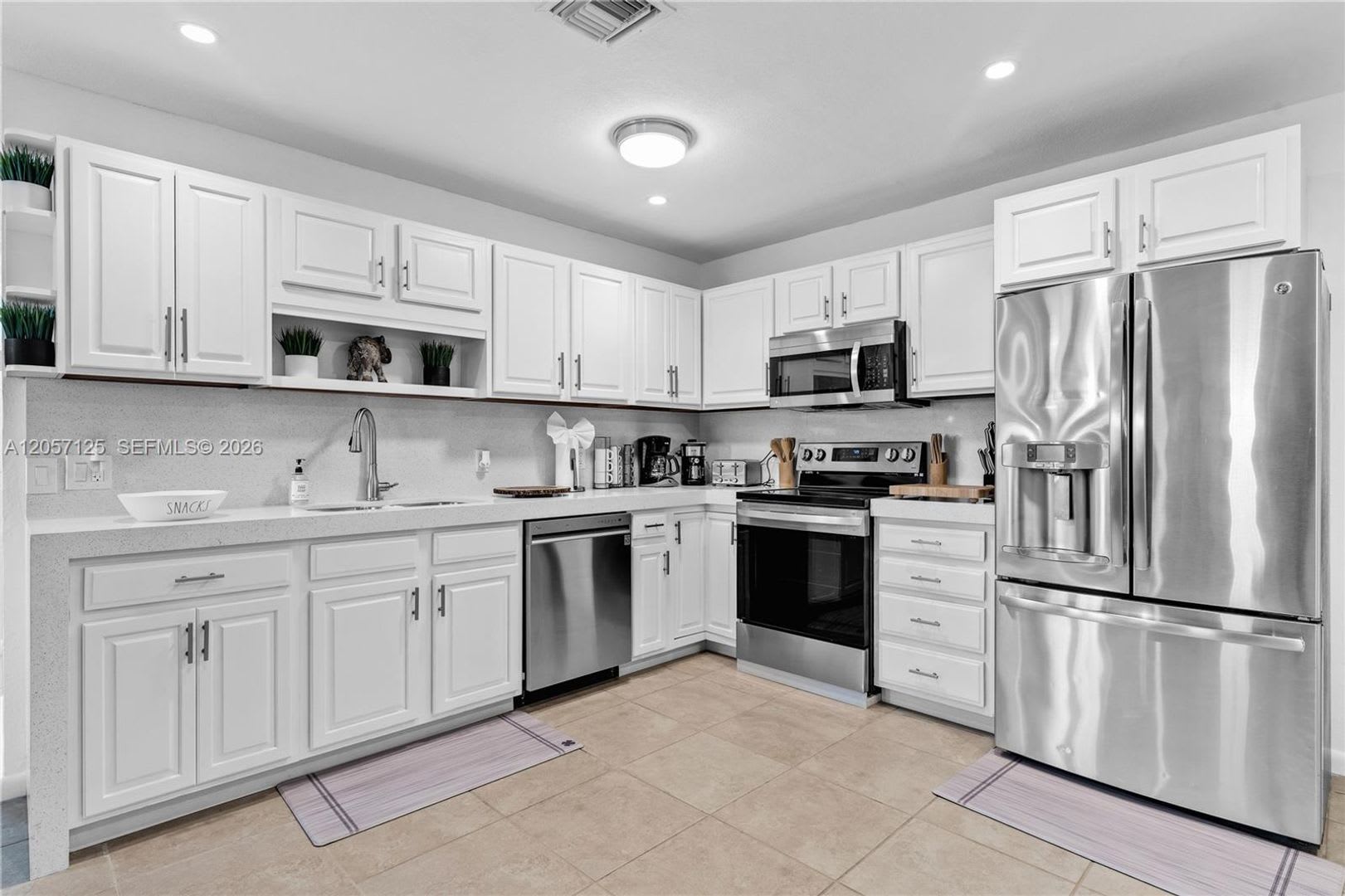 1430 Ne 11Th Street 1430 Homestead Fl 33033 4518 – photo 1
