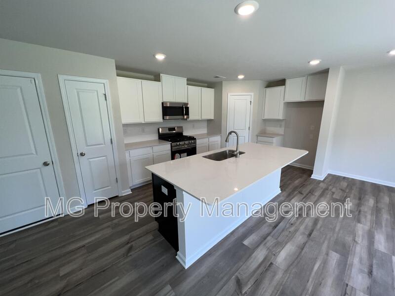 1367 Woodhouse Drive – photo 4