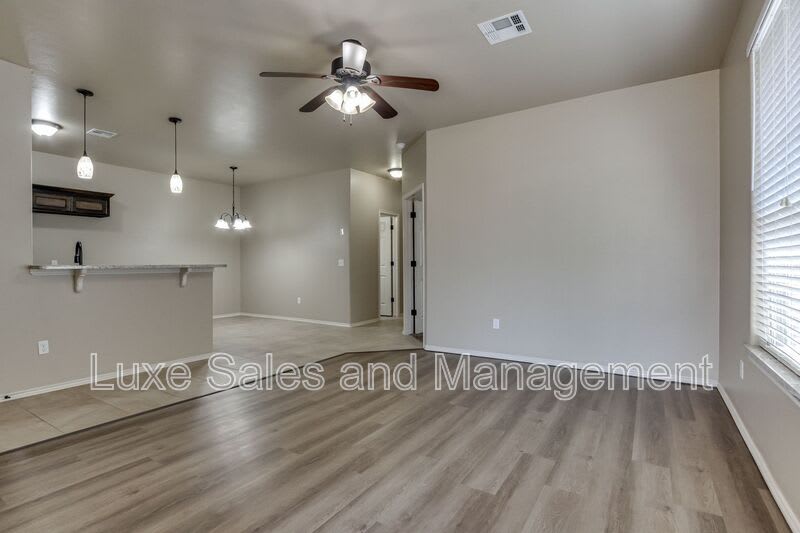 1308 Garden Gate Drive – photo 4