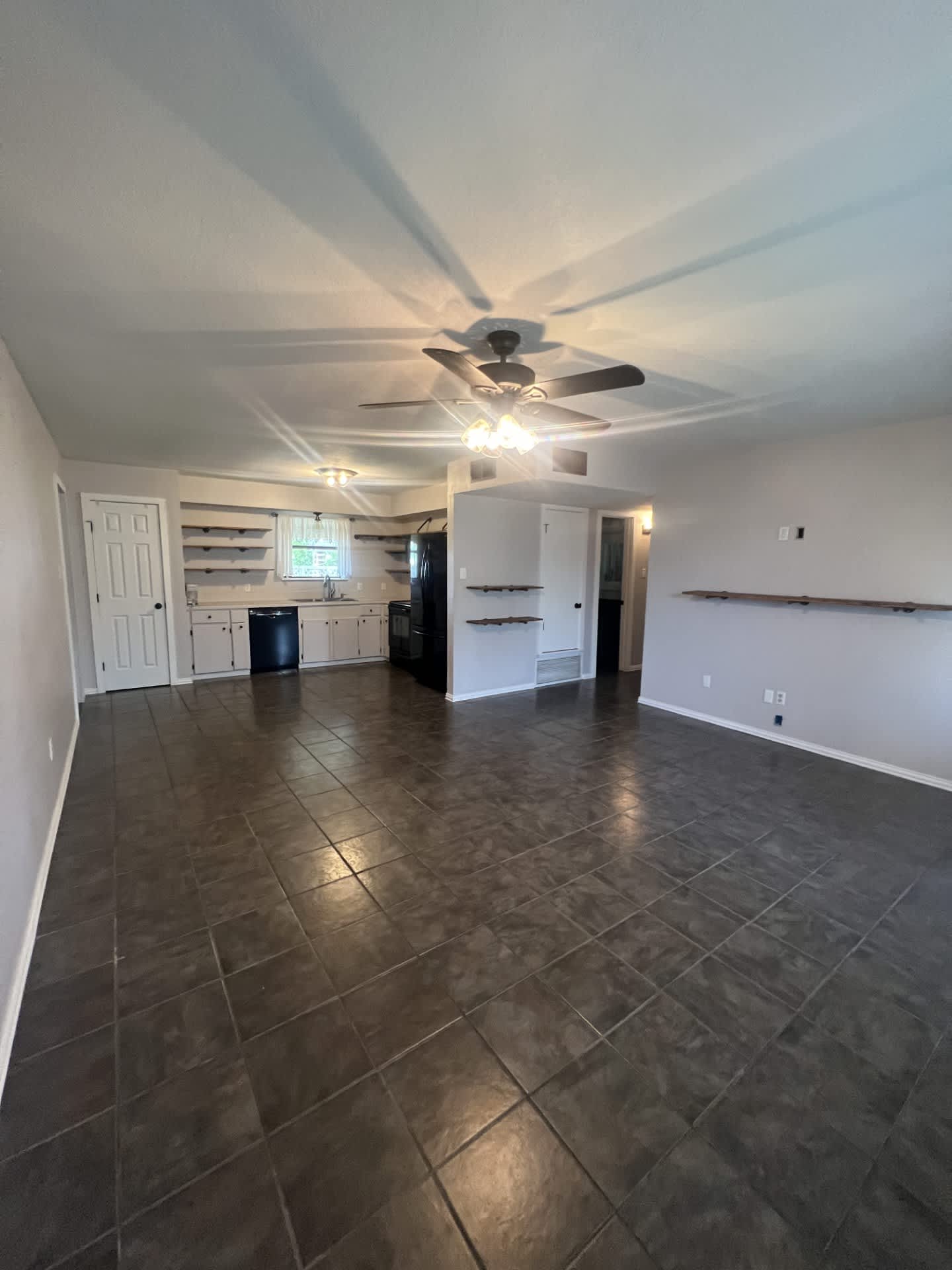 2036 Lisa Circle – photo 3