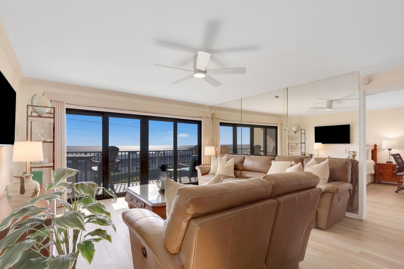 1055 Ocean Drive – photo 4