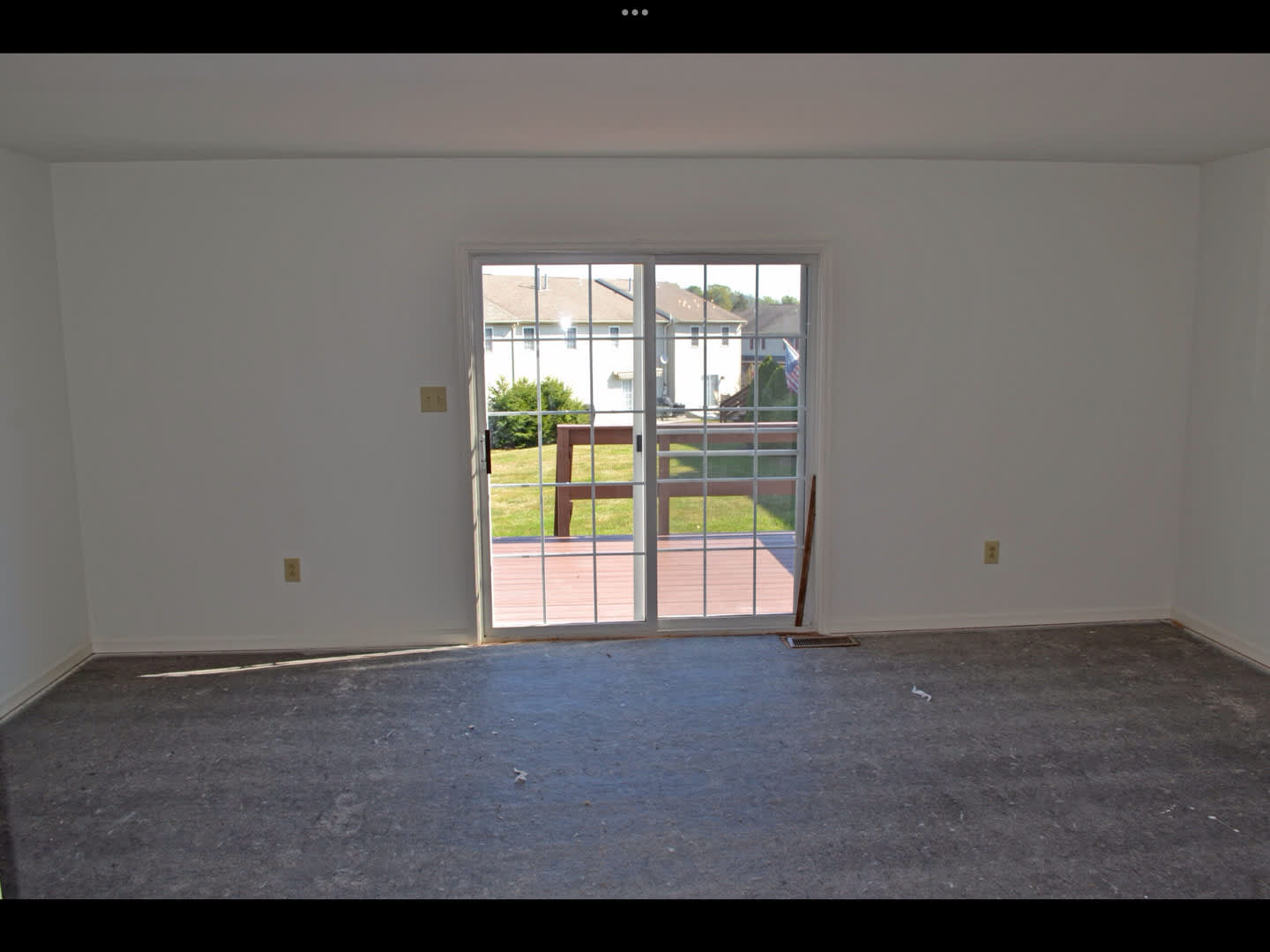 Beautiful Townhome In Exeter Schools – photo 4