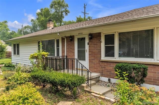 4918 Ainsley Avenue – photo 4