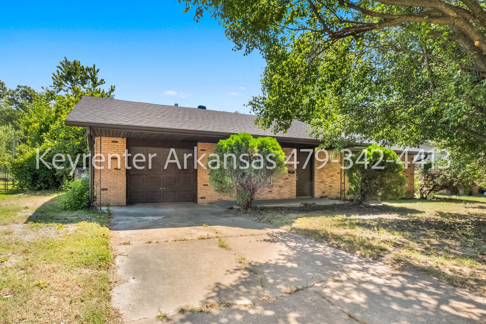 Updated 3 Bedroom Home With Large Backyard In The Heart Of Springdale – photo 1