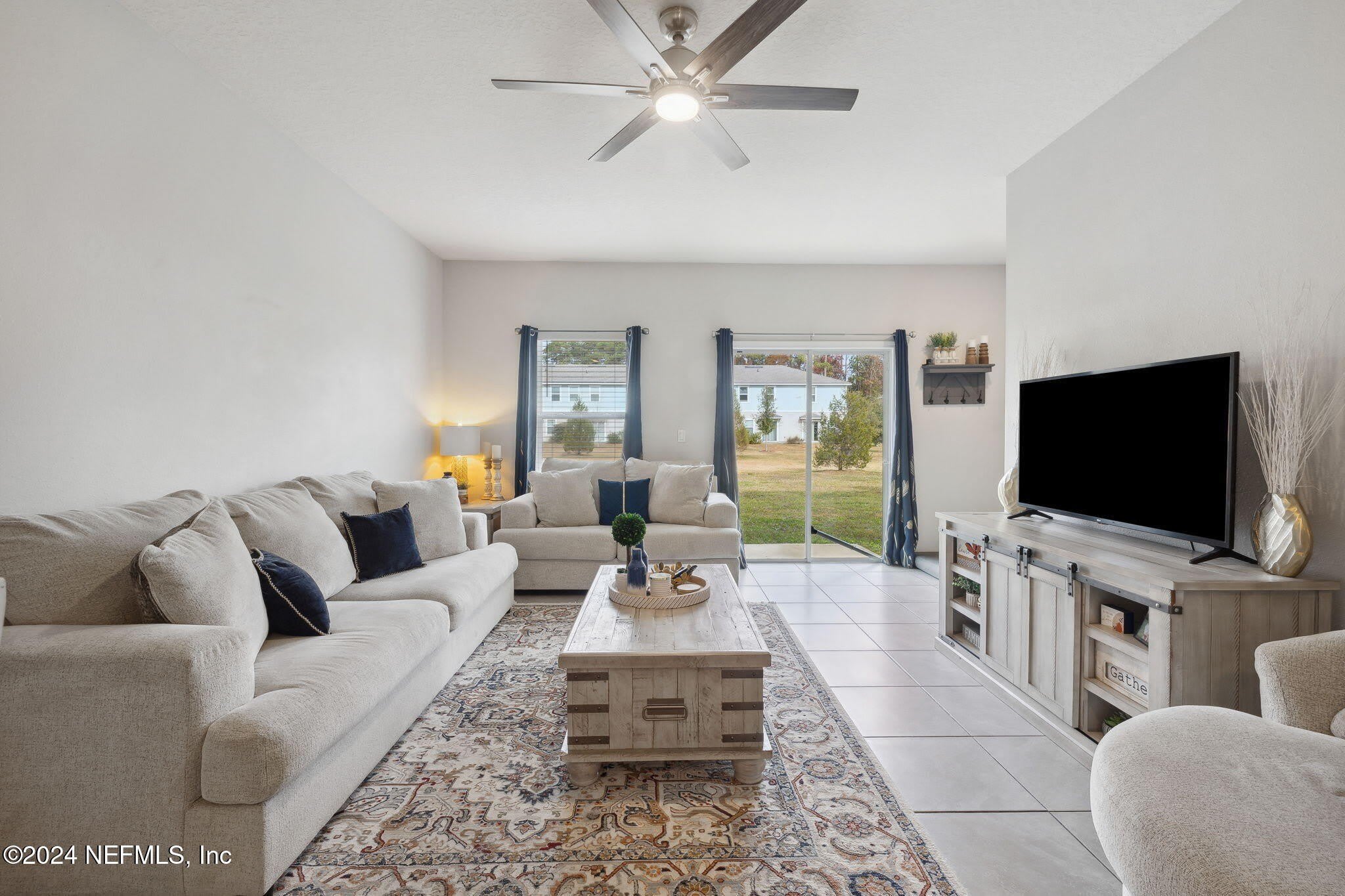 936 CAPITOL Parkway – photo 3