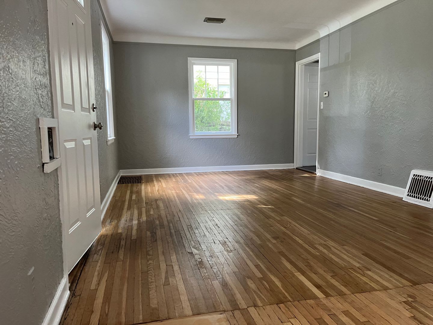 Wonderful 3 Bedroom 1 Bathroom Home In Minneapolis – photo 1