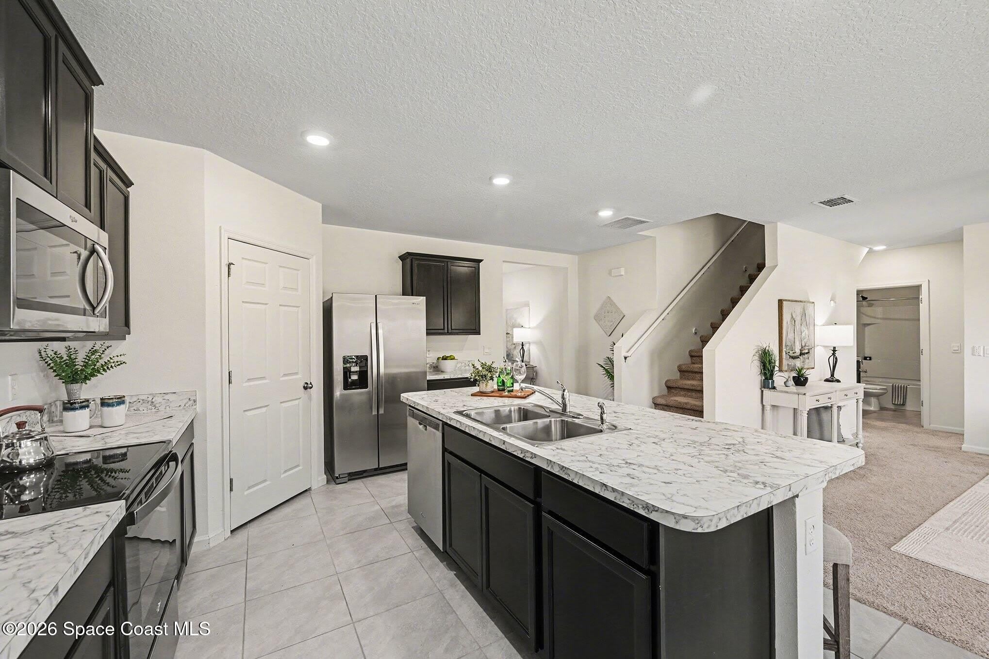 1709 Morely Drive – photo 3