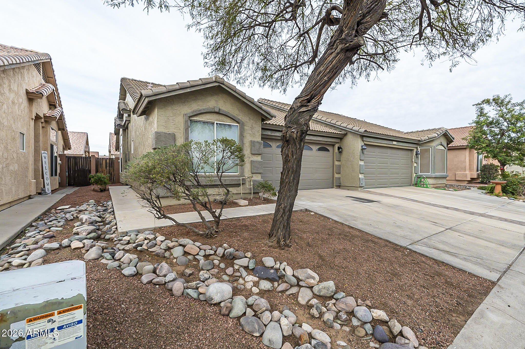 6610 E UNIVERSITY Drive – photo 2
