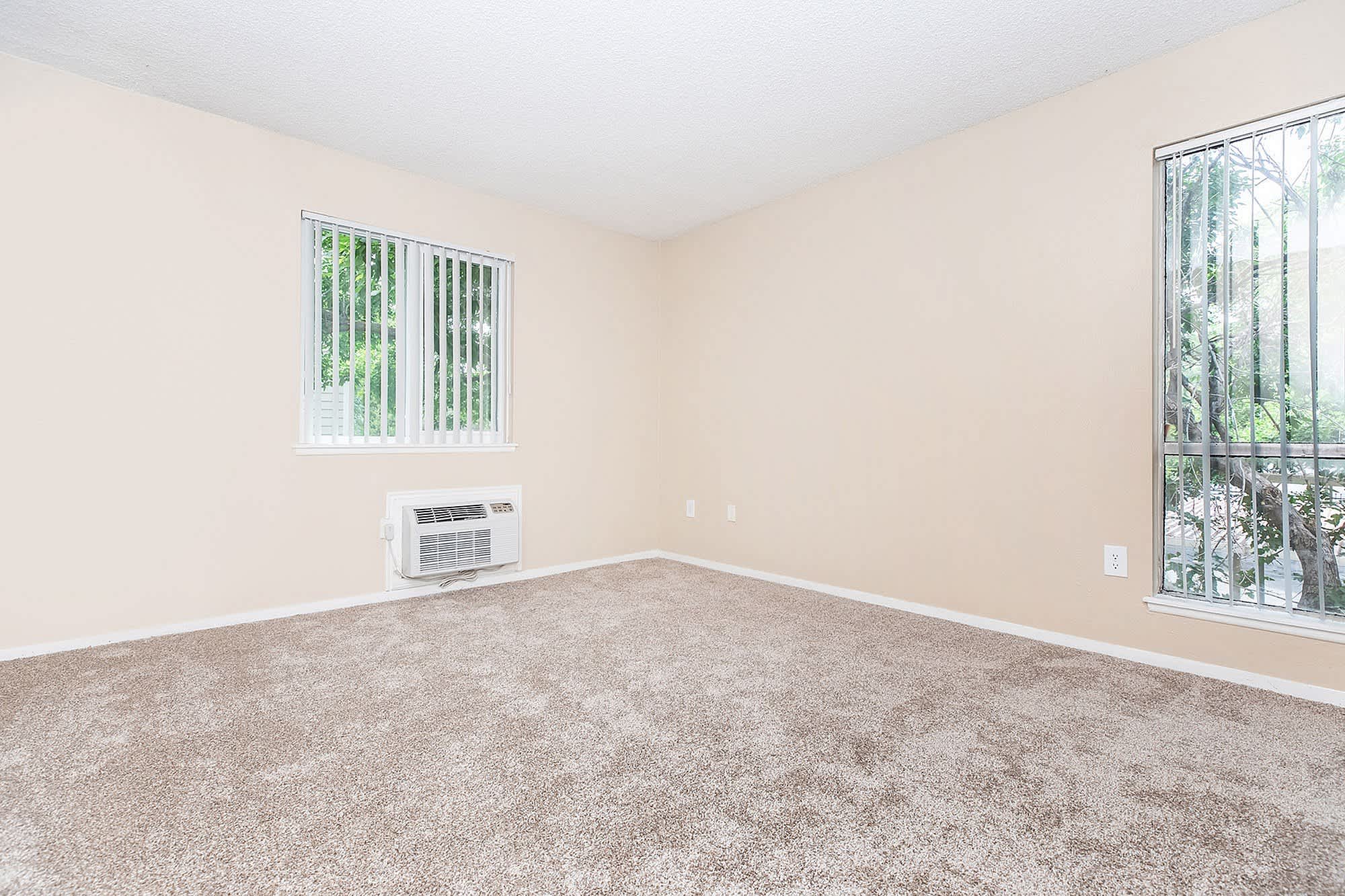Knollwood Apartments – photo 4
