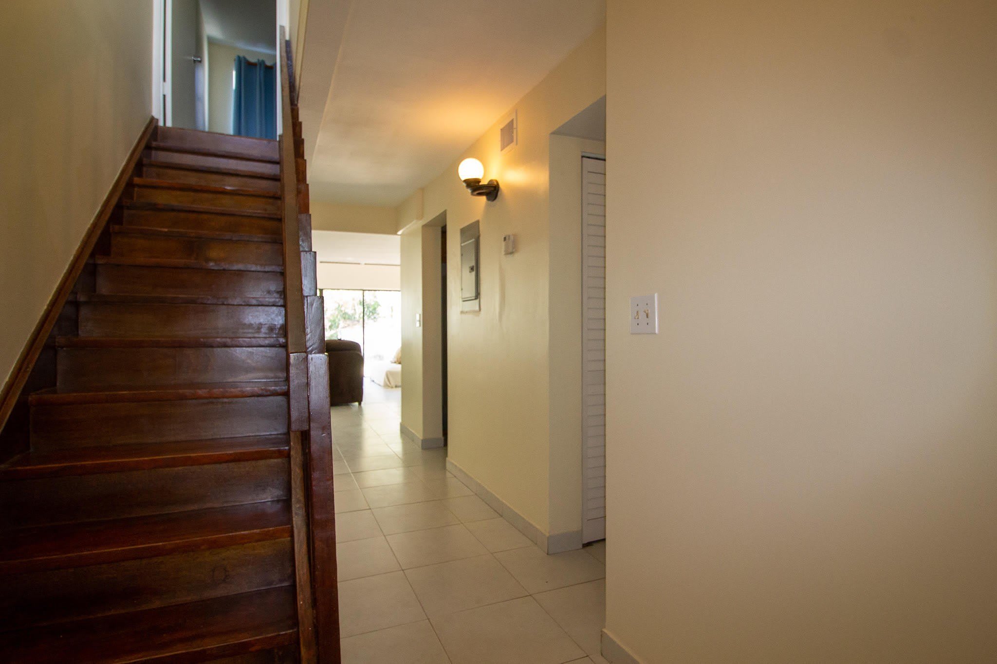 1435 WHITE PINE Drive – photo 2