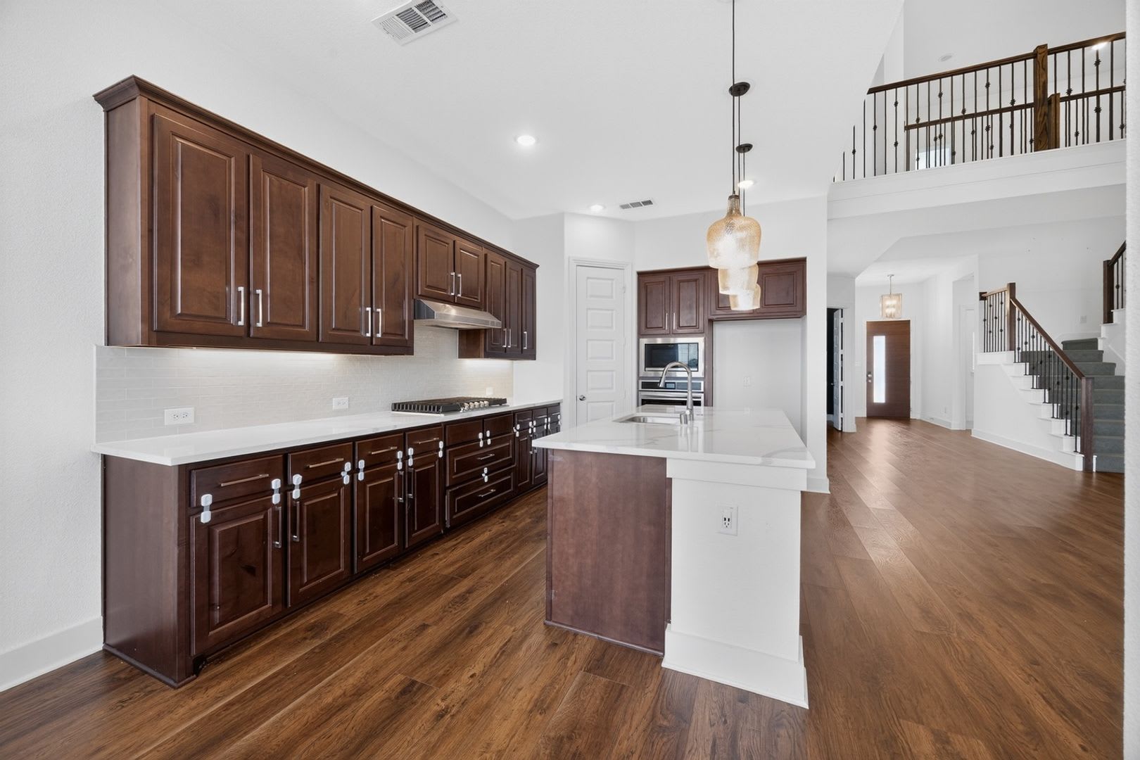 Spacious 4Br House In Aubrey – photo 3