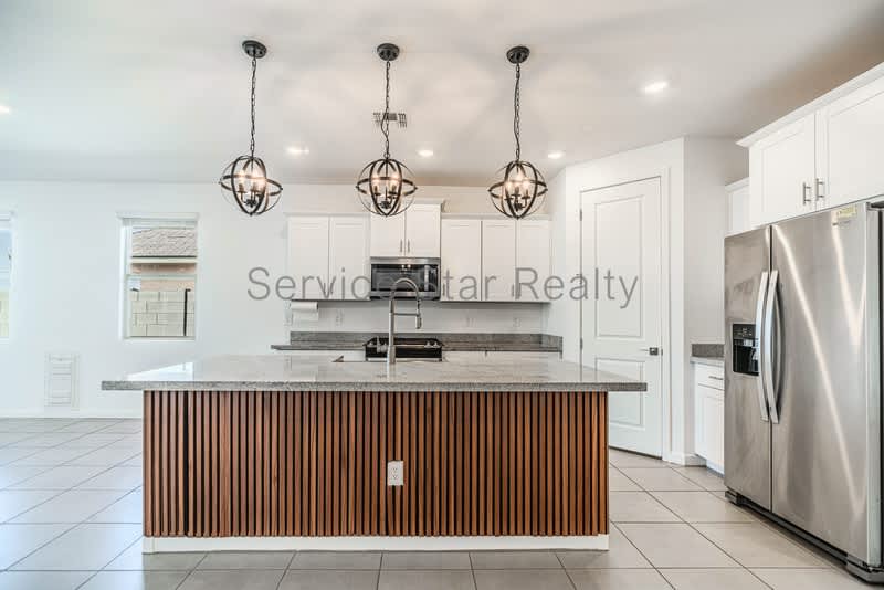 4398 W Janie St – photo 3