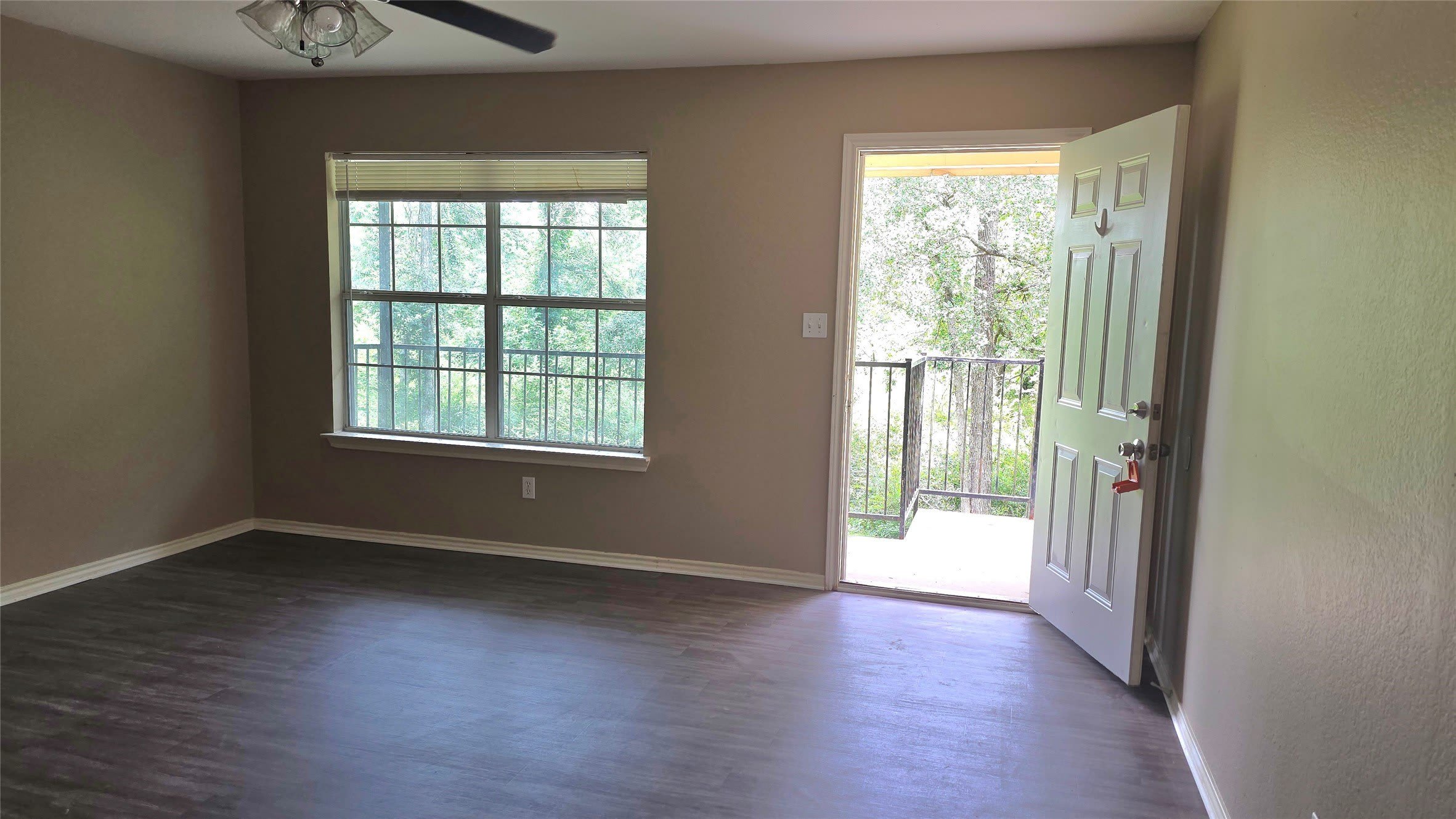 1662 Kennedy Street – photo 1