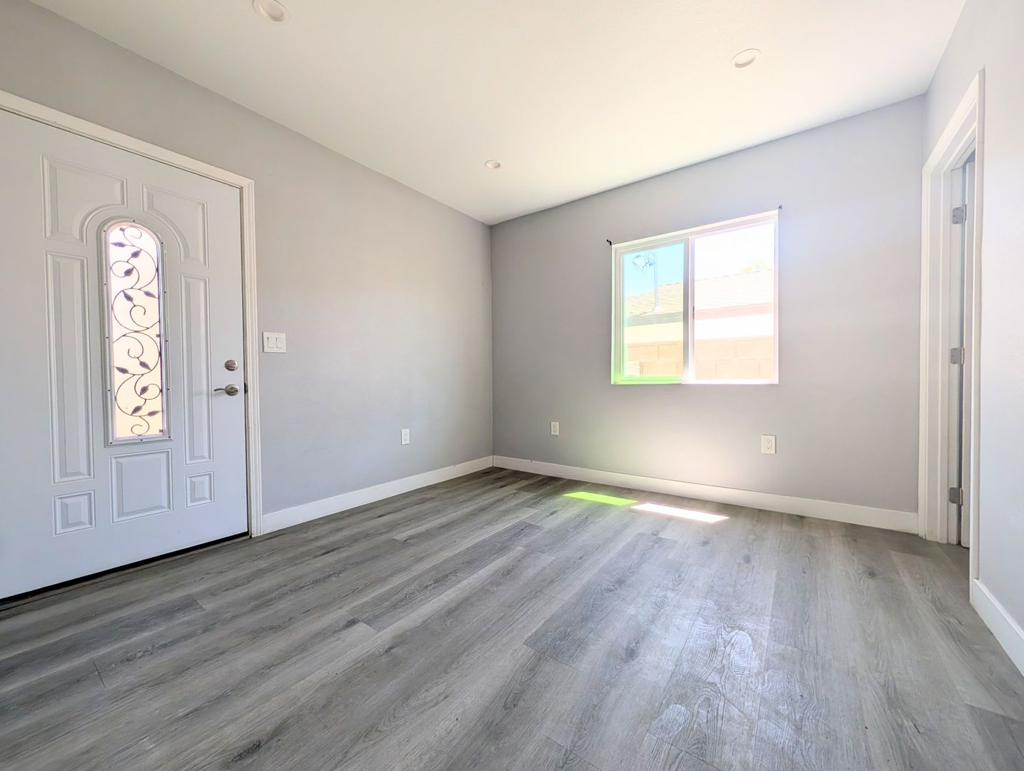 Spacious 3bed 2 Bath Back House – photo 4