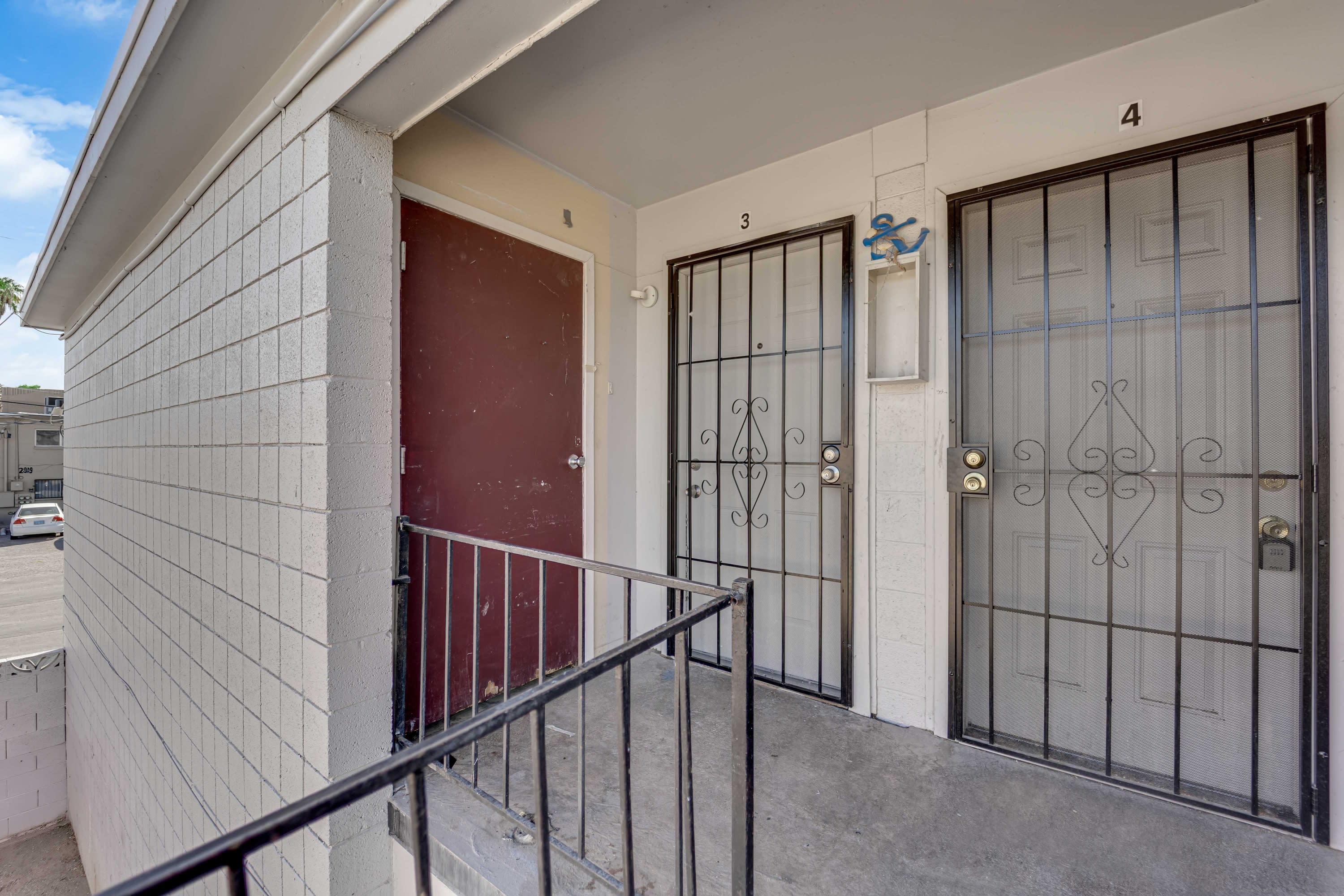 2908 Poplar Avenue 3 – photo 3