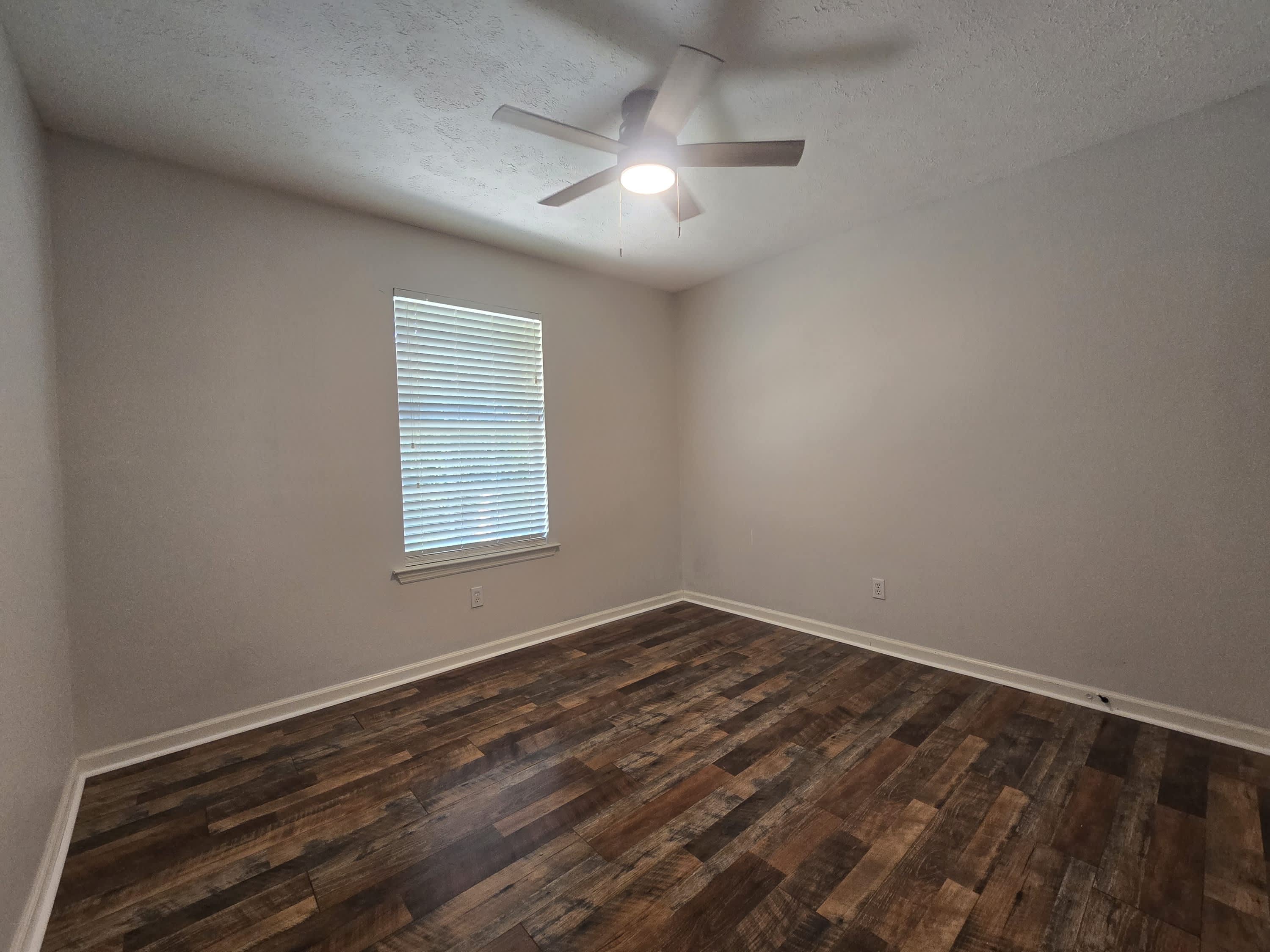 2112 Spring Hill Circle – photo 2