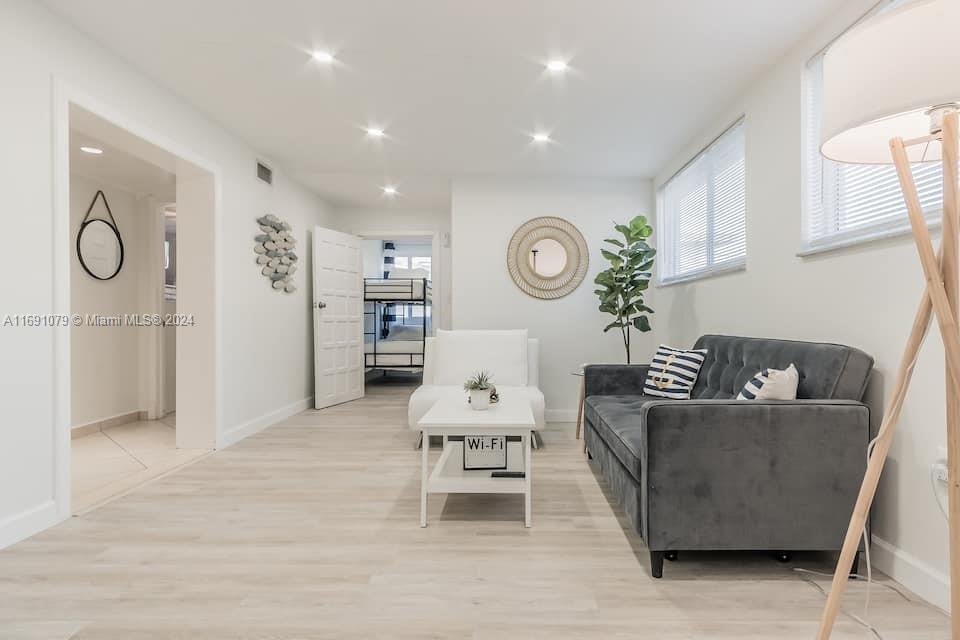2162 Nw 18Th Terrace – photo 1
