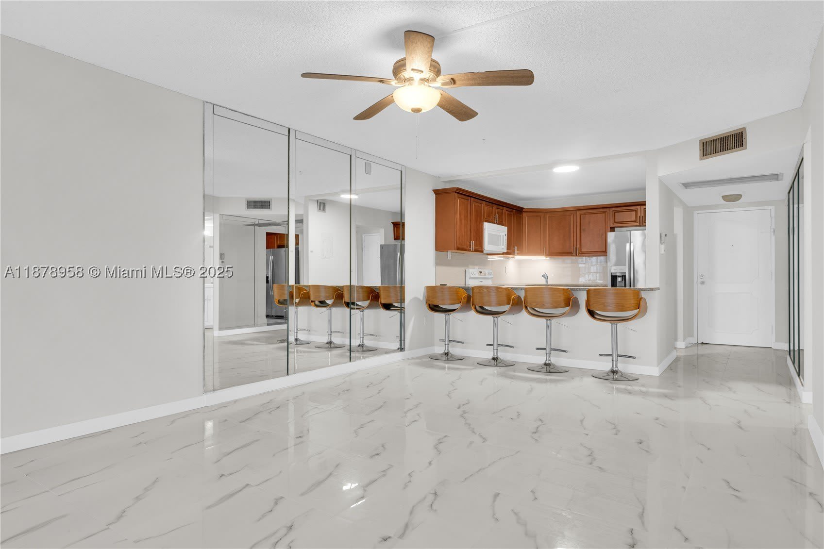 9355 Sw 8Th St – photo 5
