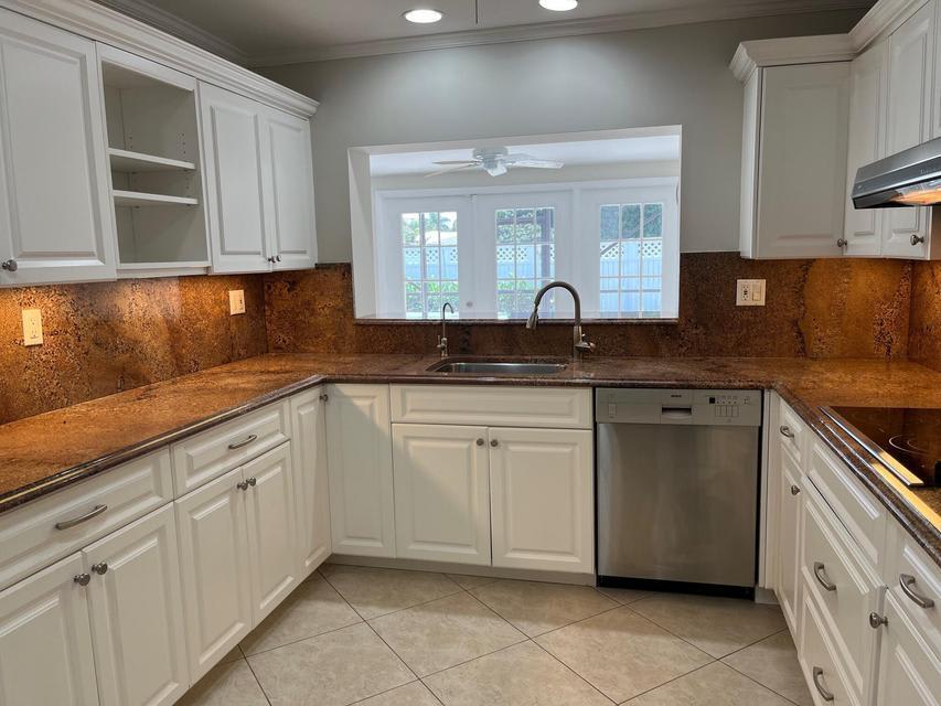 1288 SW 7th St. – photo 1