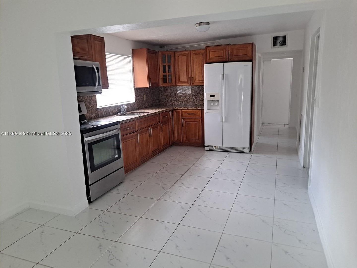 3708 Sw 58Th Avenue 0 West Park Fl 33023 – photo 1