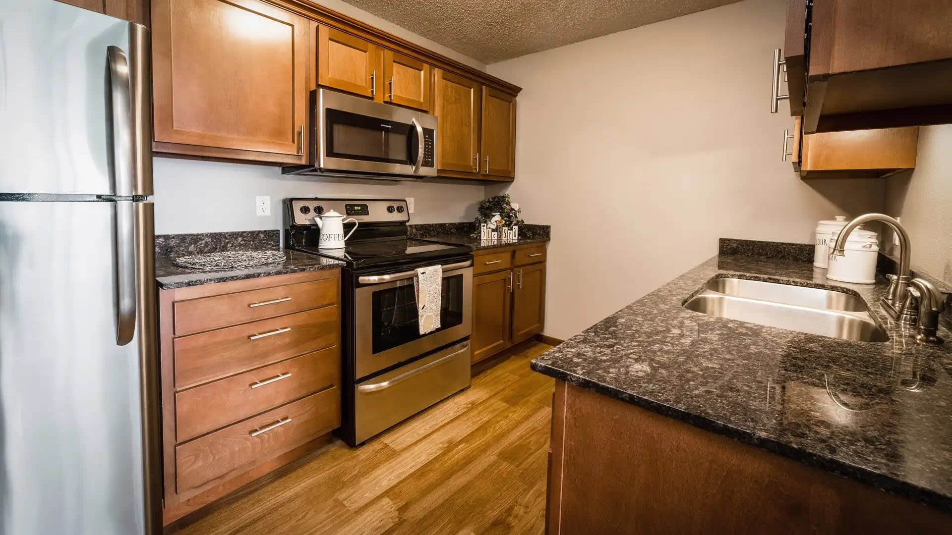 Greystone Apartments – photo 4