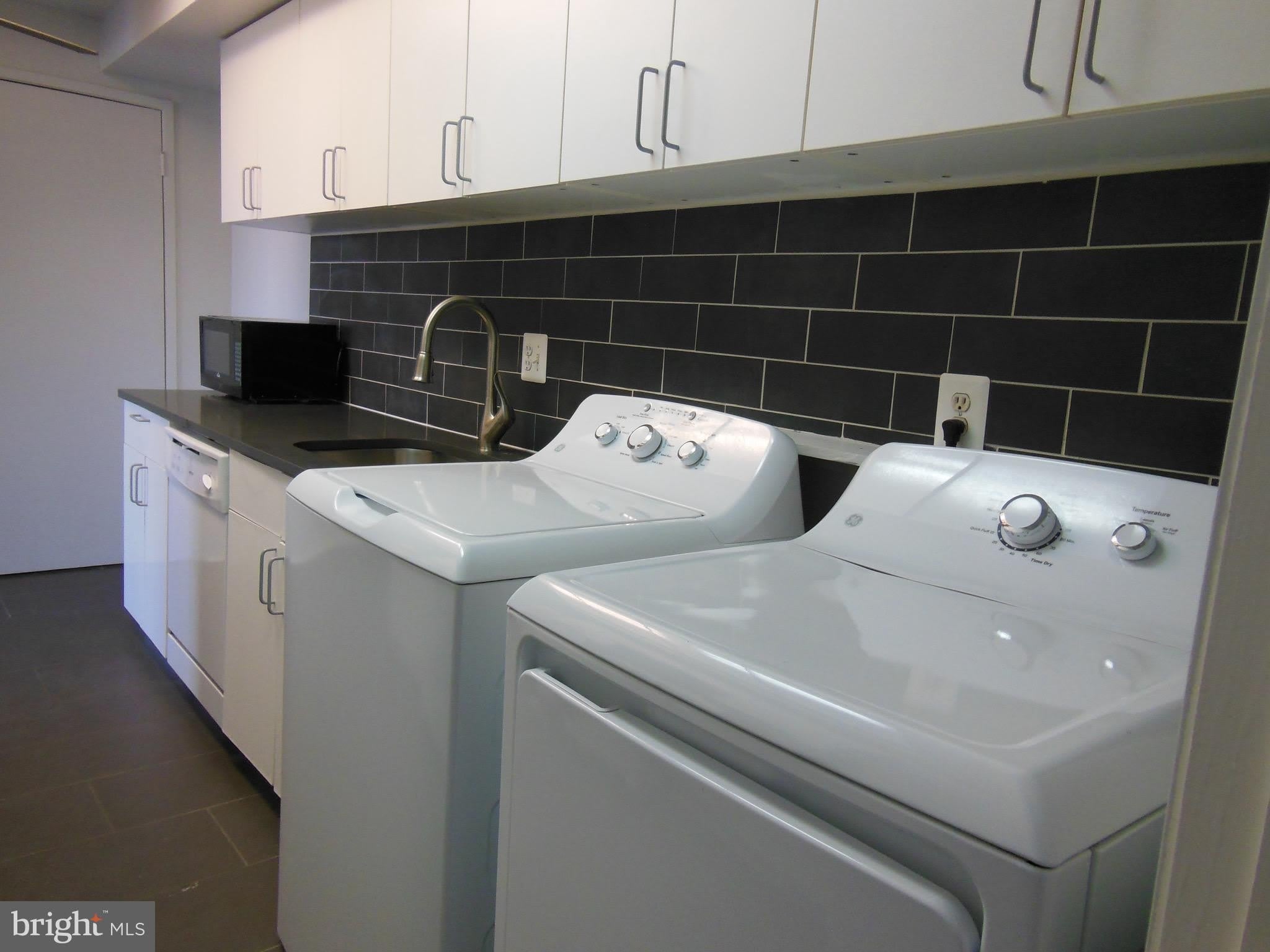 10237 Prince Place – photo 4