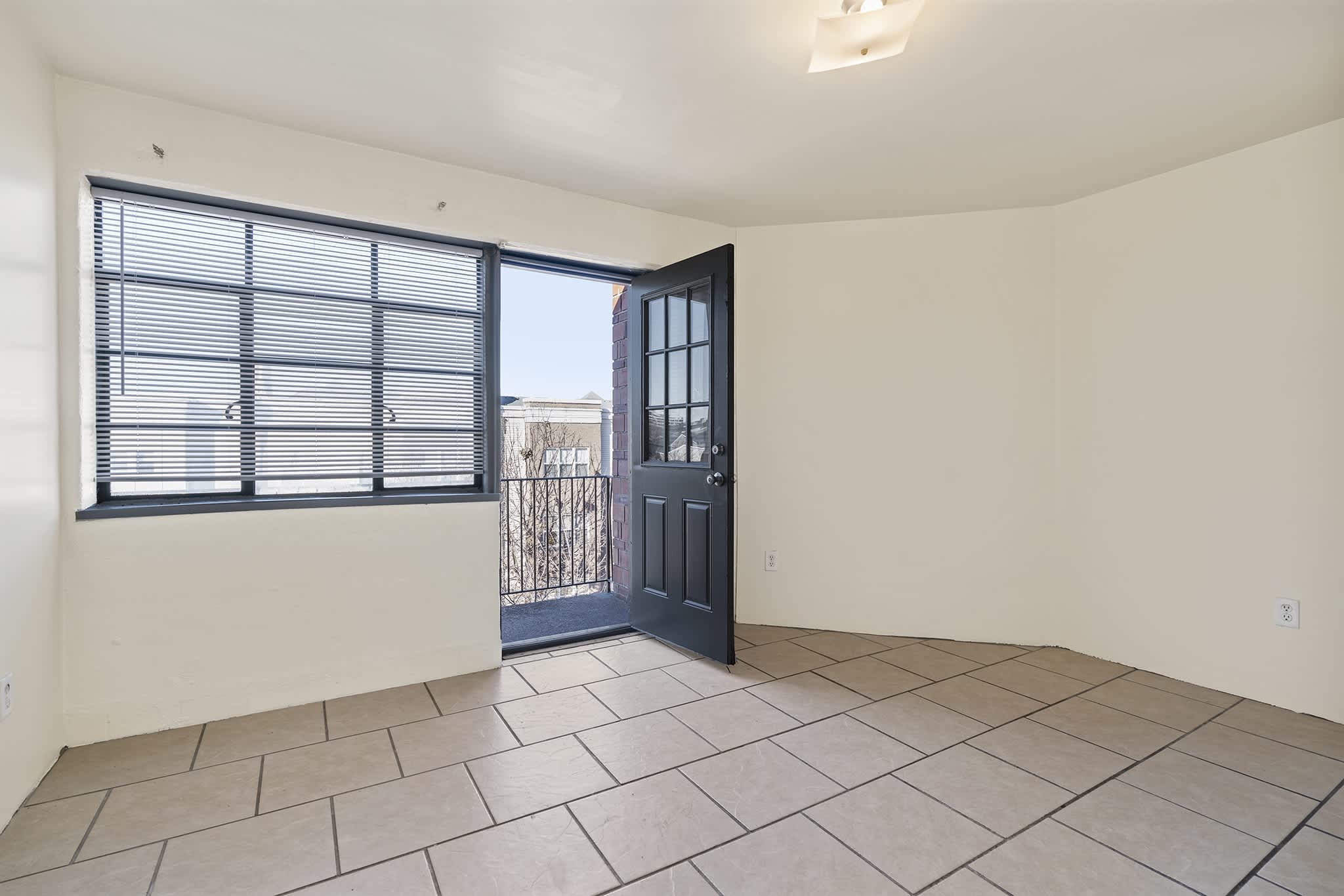Collins Terrace – photo 5
