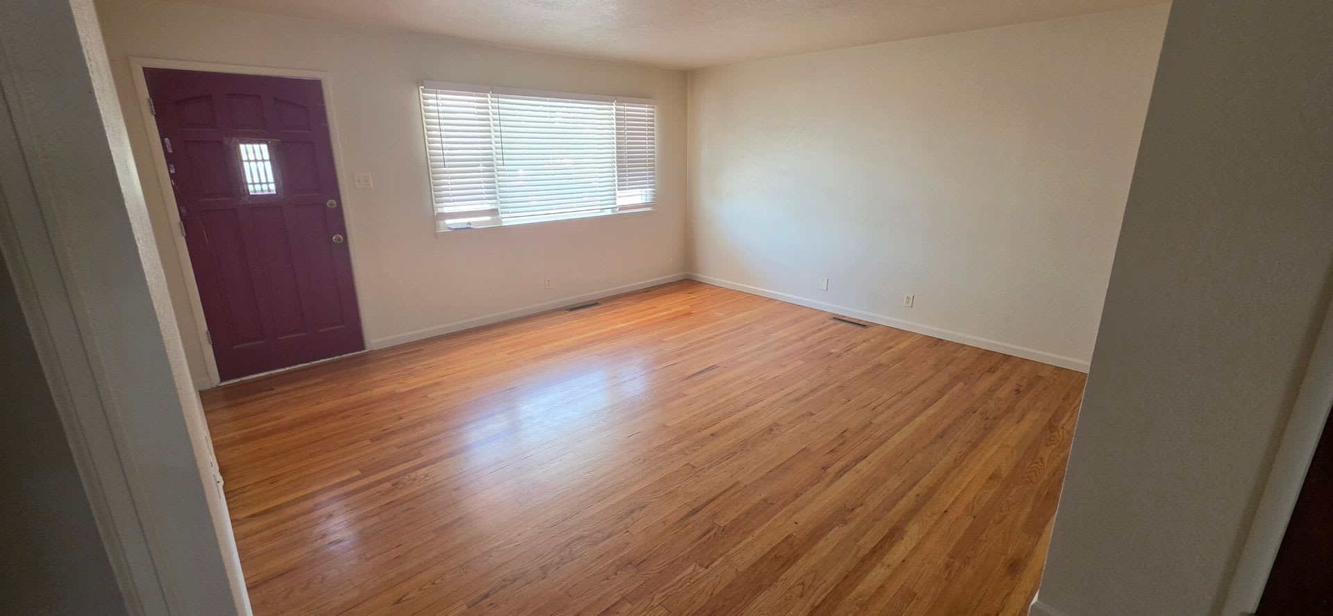 Move In Special 1 2 Off First Full Months Rent All Prospective Tenants Must Submit A 58 Non Refundable Application Fee Per Applicant Online And Be Pre Qualified Prior To Any Showings Apply Puebloarearentals Com – photo 2