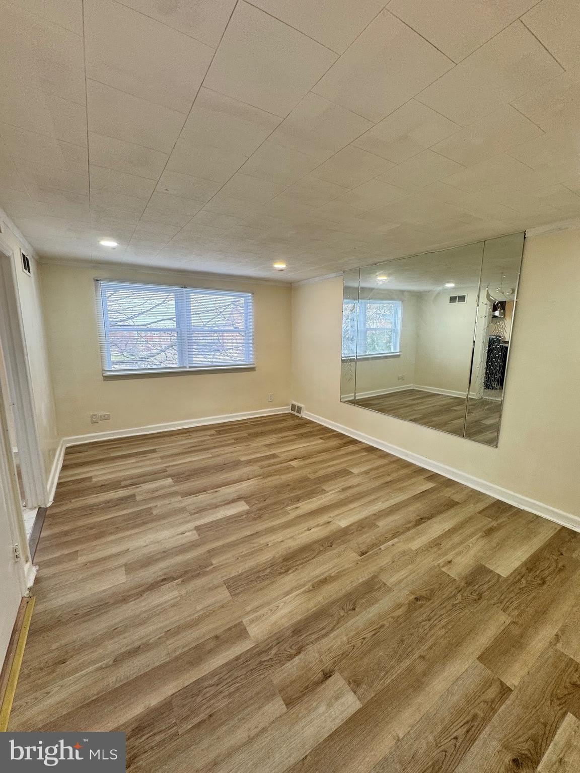 7972 FORREST Avenue – photo 3