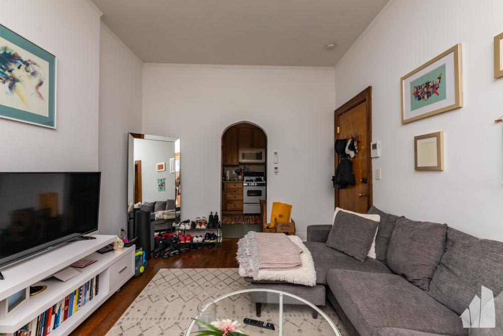 649 W Wrightwood Ave – photo 2