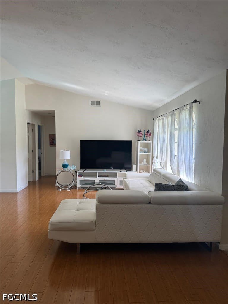 921 Jefferson Avenue – photo 5