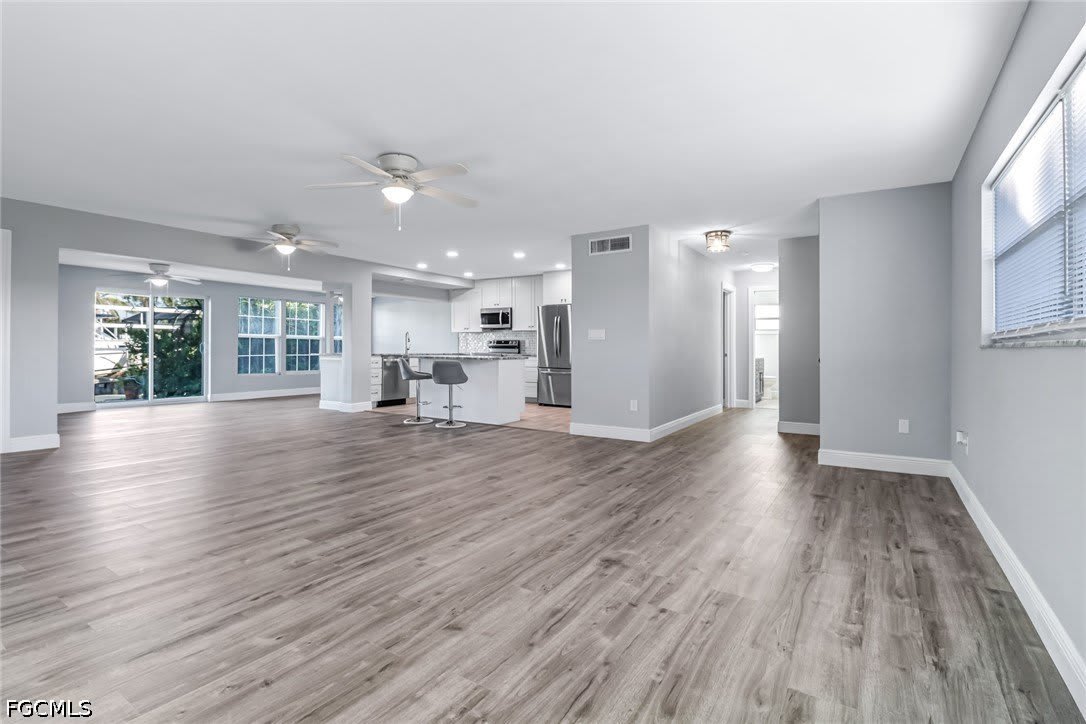 4312 S Bay Circle – photo 2