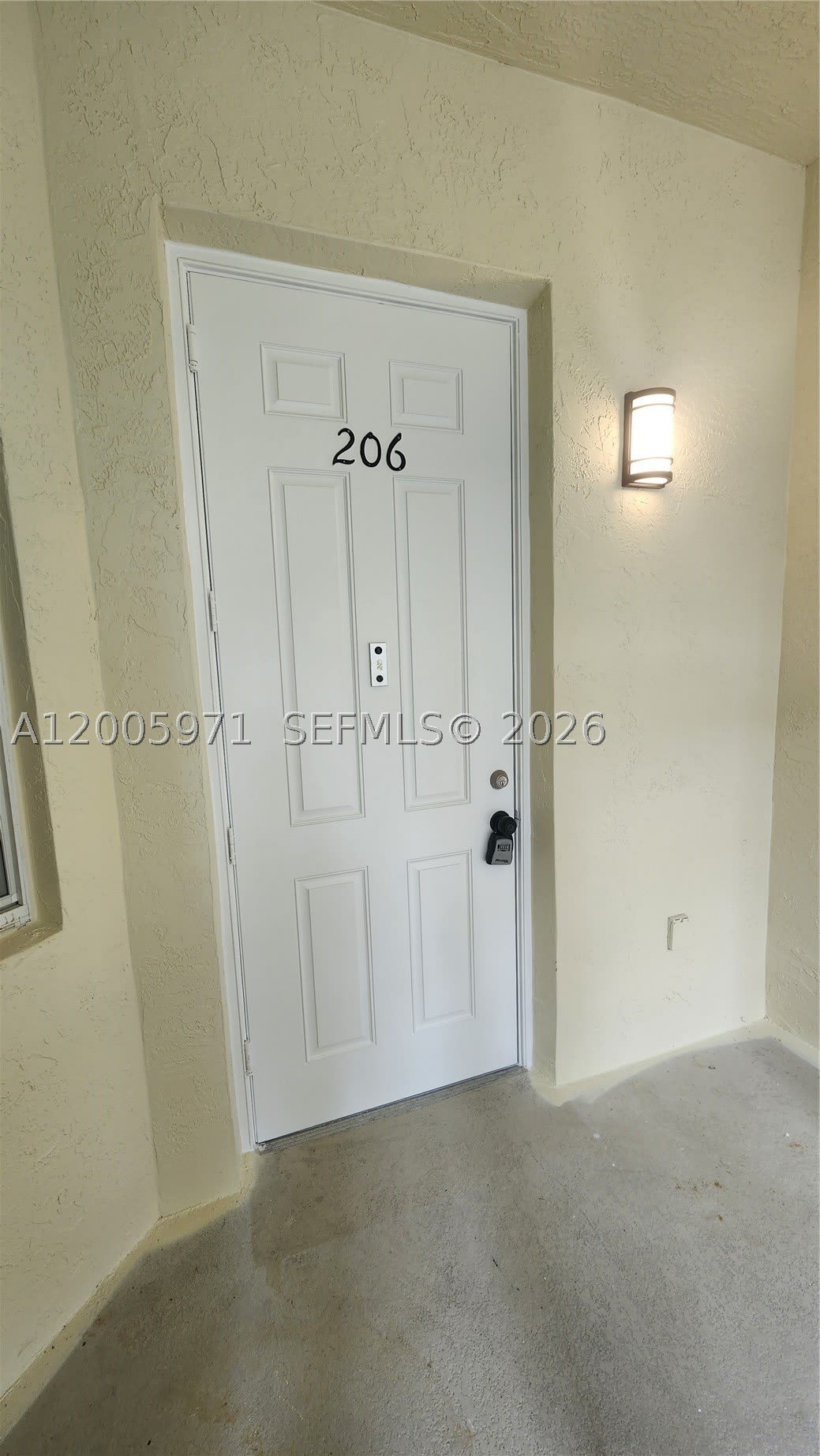 3600 Oaks Clubhouse Dr – photo 2