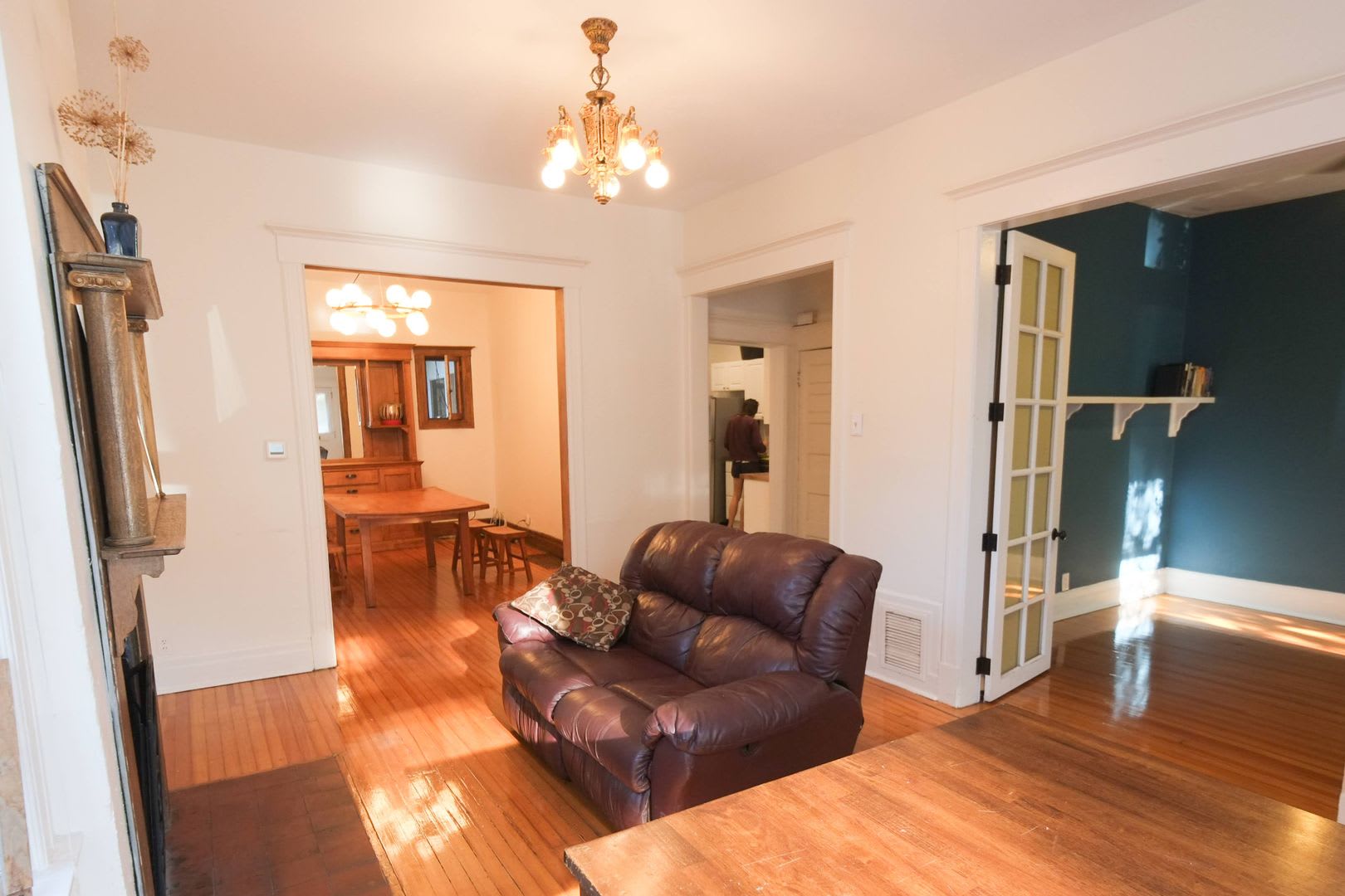 SHOWINGS START 9/1/26 – photo 4