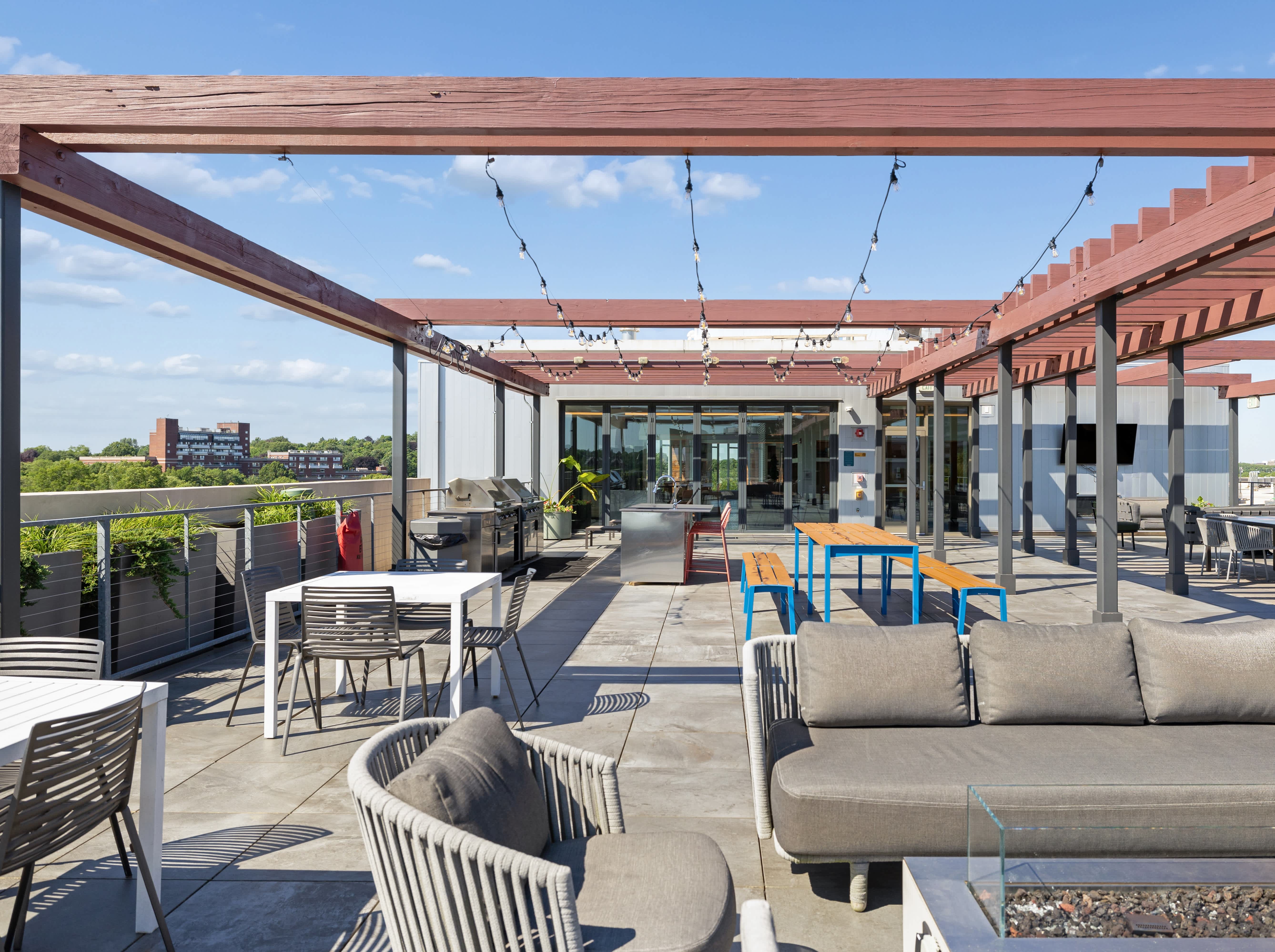 Radius Apartments – photo 2