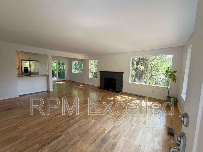 24625 148th Ave SE – photo 3