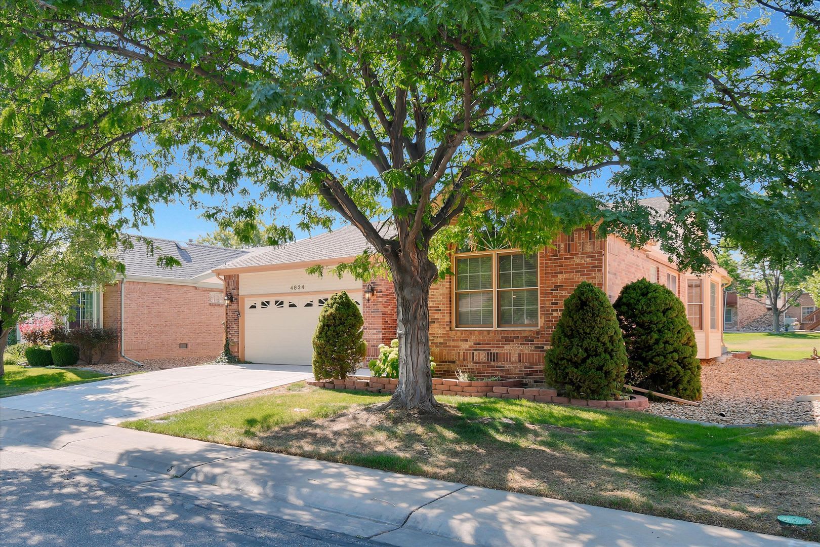 Beautiful 3 bed / 3 bath Ranch – photo 3