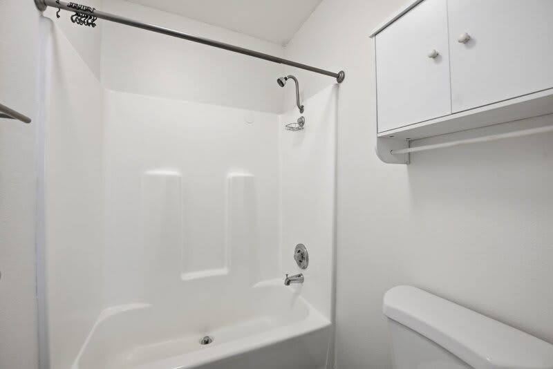 4674 Bancroft Street – photo 4