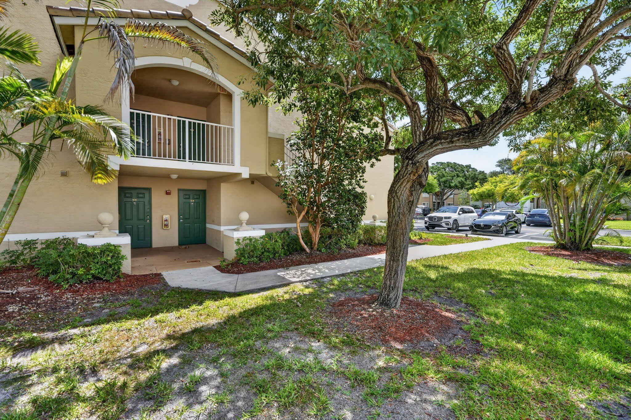 236 Village Boulevard – photo 2