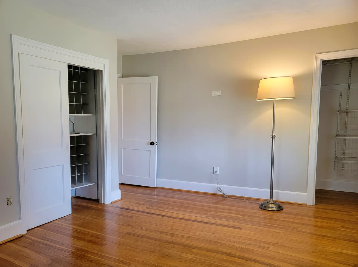 1219 Nottingham Road – photo 3